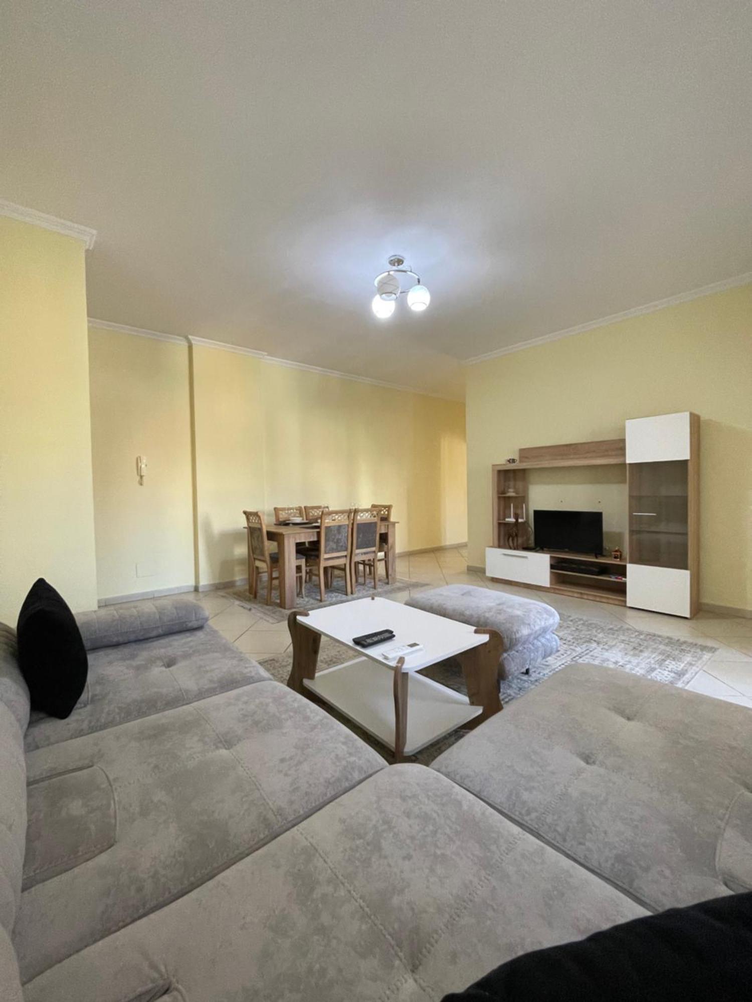 New Baazar Terrace Apartment Tirana Zewnętrze zdjęcie