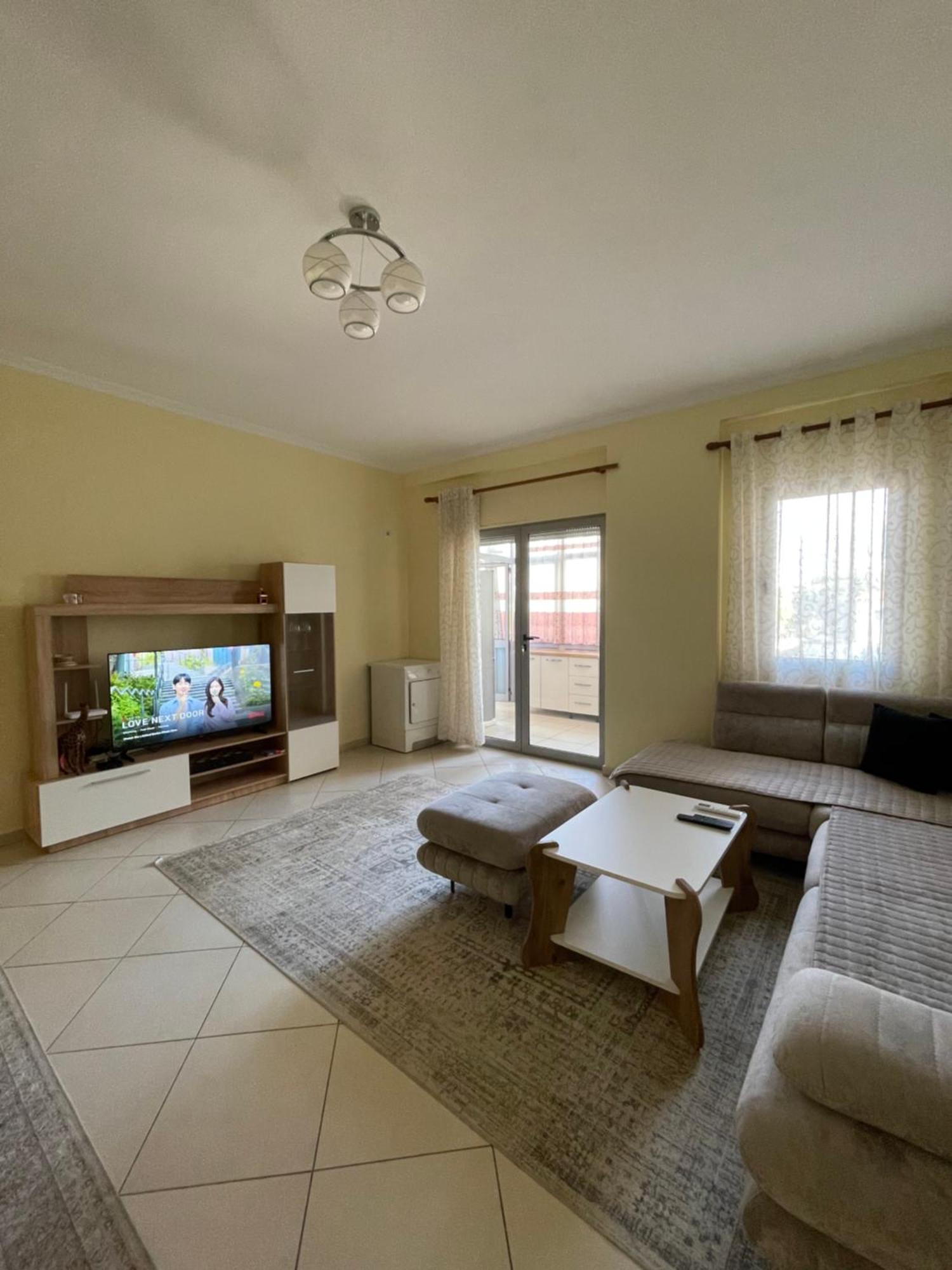 New Baazar Terrace Apartment Tirana Zewnętrze zdjęcie